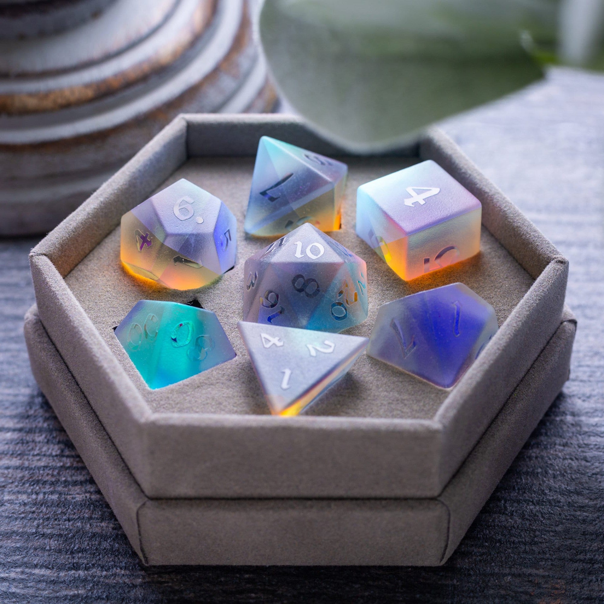 GEMSTONE RAISED DICHROIC GLASS POLYHEDRAL DICE (WITH BOX) DND DICE SET