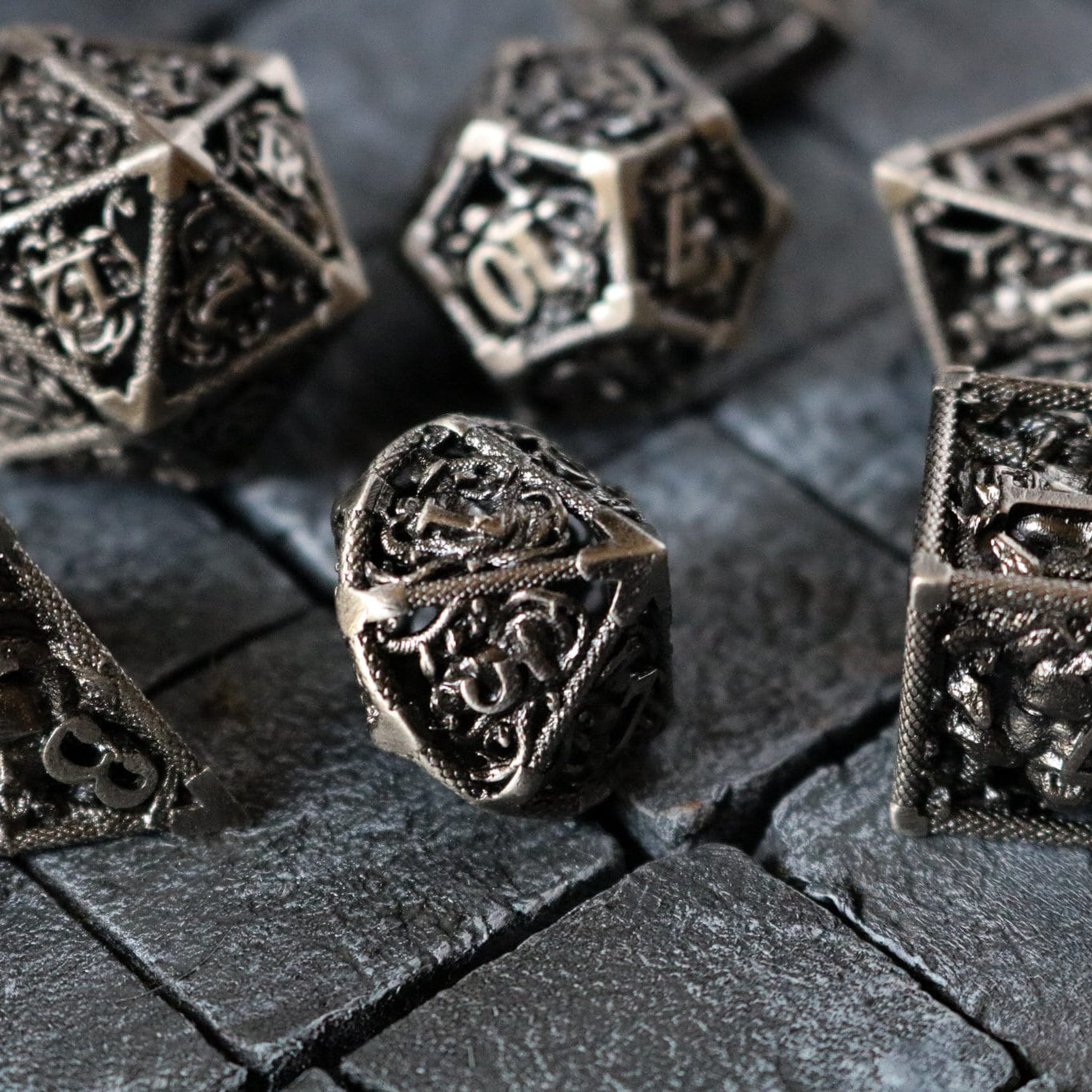 Medusa Silver Hollow Metal (And Box) DND Dice Set - Full Set